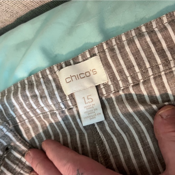 Women’s chicos size 15 - Picture 2 of 2